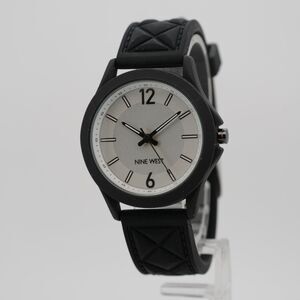 Nine West Black Sport Style Rubber P021J Quartz Watch Silver Dial 36mm Cleaned